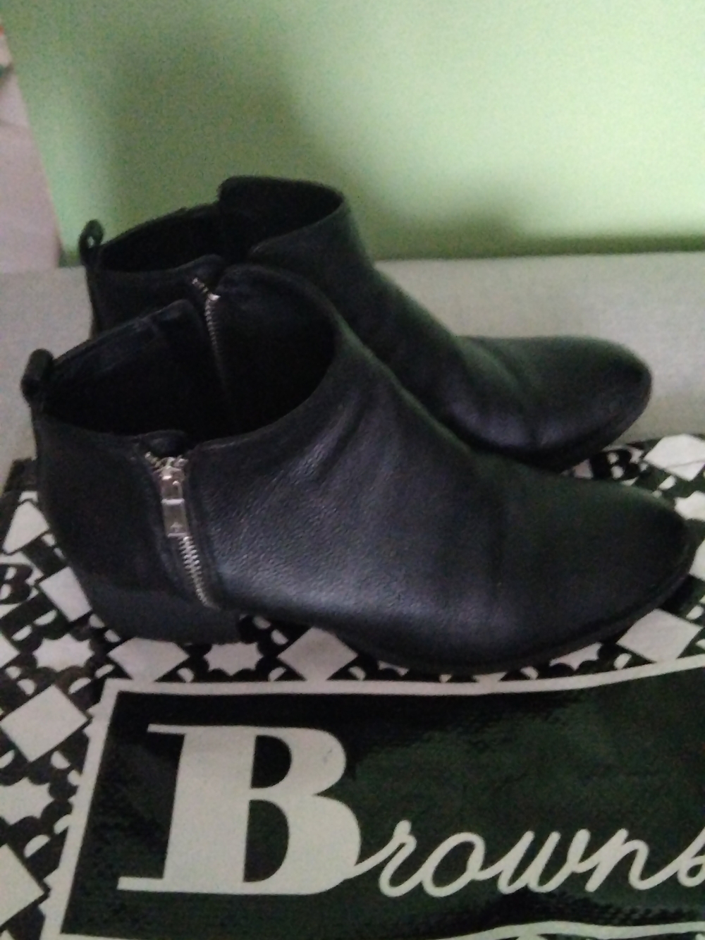 Women’s Black Ankle Boots with Two Slides Zip Ergo Wear